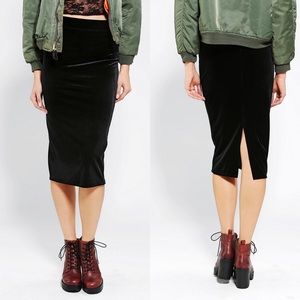 UO Ecote black crushed velvet pencil midi skirt